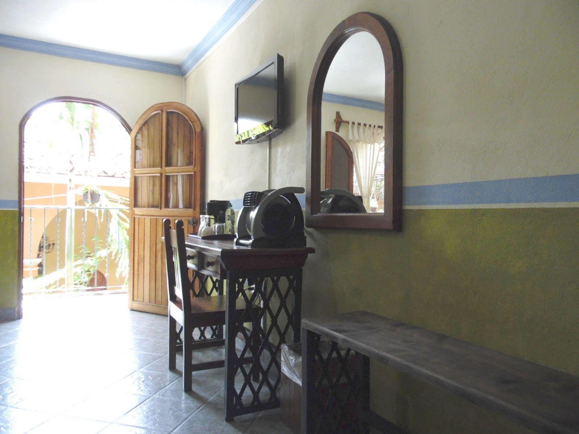 Hotel Posada San Jeronimo 科阿特佩克 外观 照片